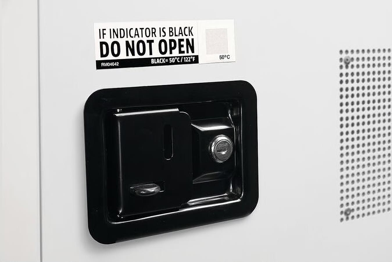 justrite-231703-lithium-ion-battery-charging-cabinet-4kwh-tecr-2-doors-manual-close-11